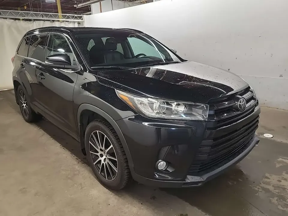 Toyota Highlander XLE 2017
