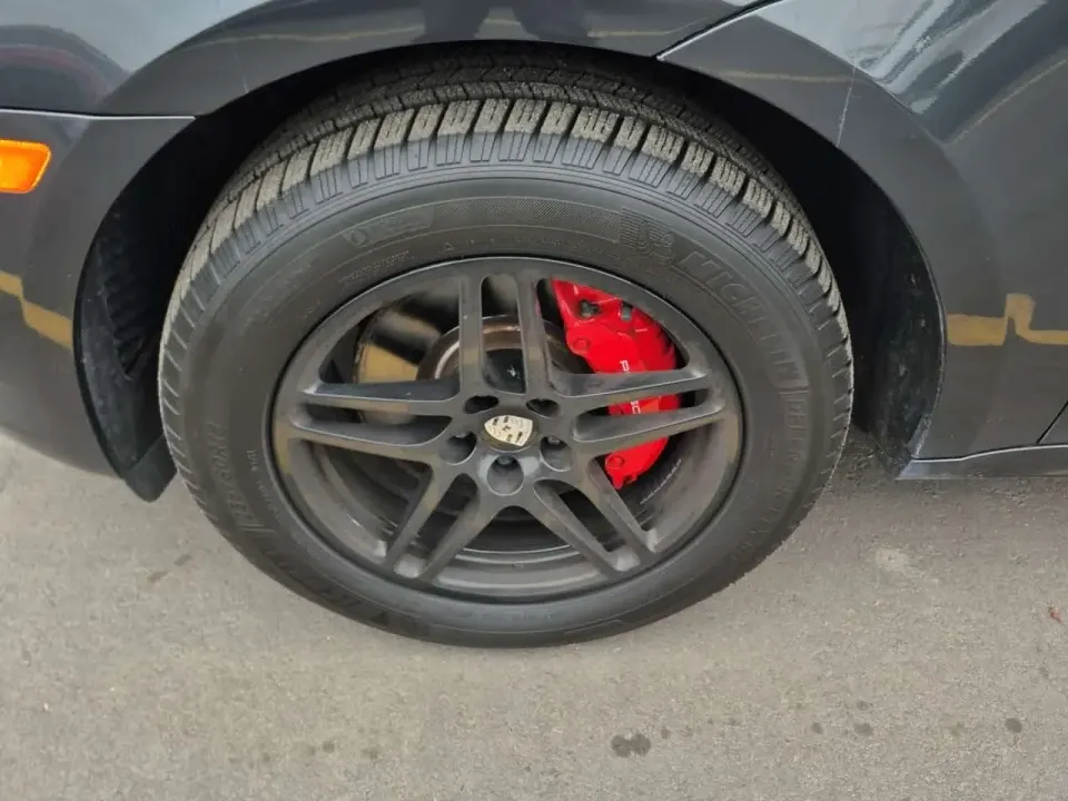 Porsche Macan Awd 4dr Gts 2017