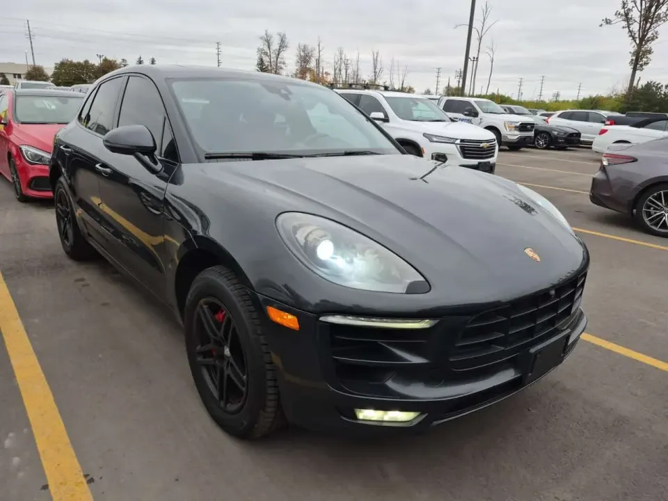 Porsche Macan Awd 4dr Gts 2017