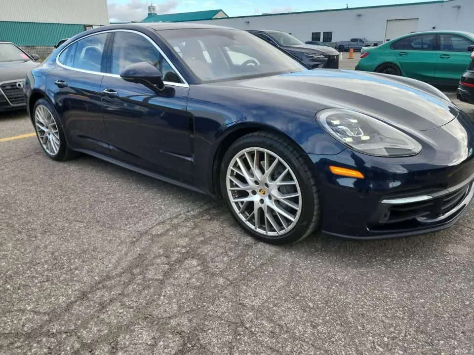 Porsche Panamera 4S 2017