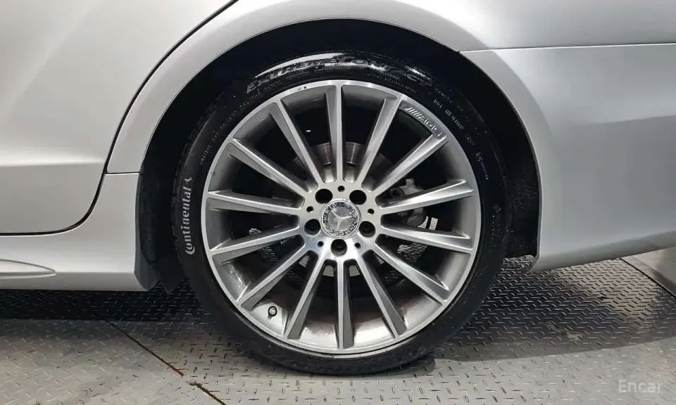 Mercedes-Benz CLS400 2015