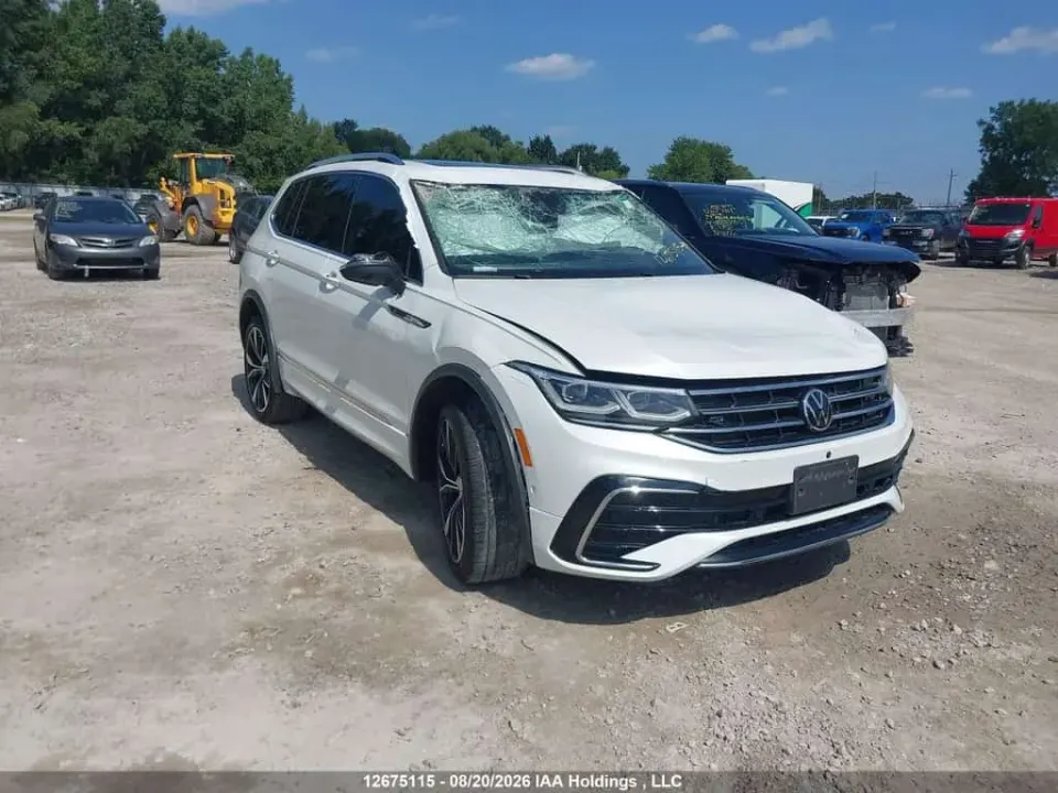 VW Tiguan HIGHLINE R-LINE 2023