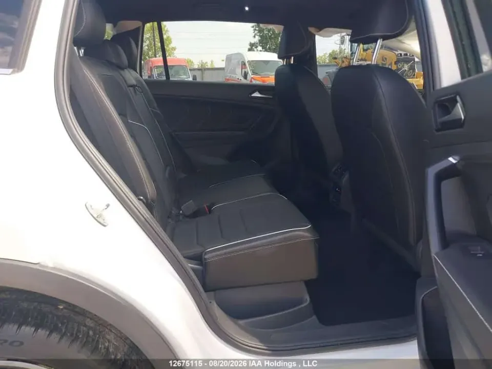 VW Tiguan HIGHLINE R-LINE 2023