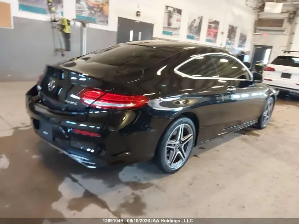 Mercedes-Benz C 300 4MATIC 2023