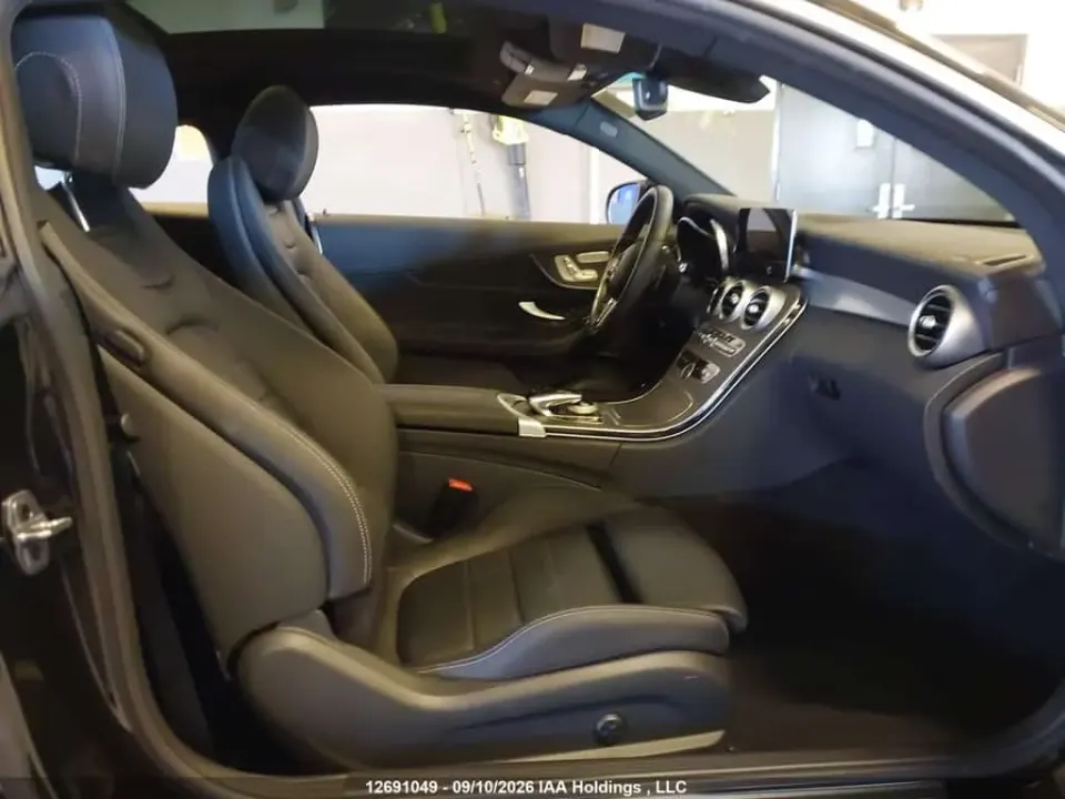 Mercedes-Benz C 300 4MATIC 2023