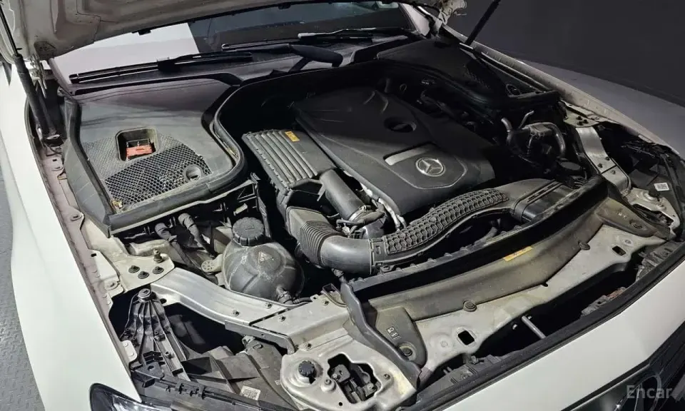 Mercedes-Benz E 300 E300 Avantgarde 2016