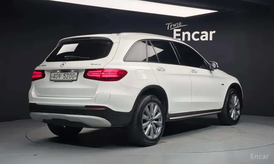 Mercedes-Benz GLC350e 4MATIC Premium 2018