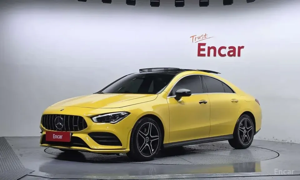 Mercedes-Benz CLA250 4MATIC 2021