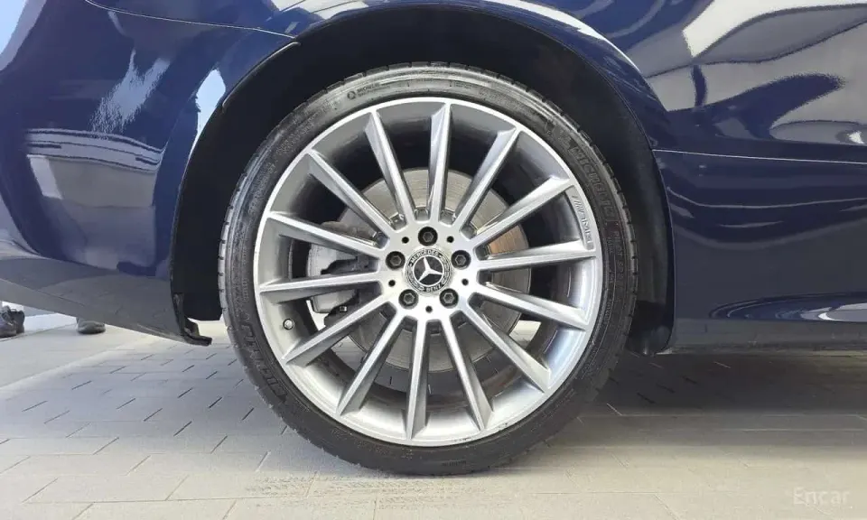 Mercedes-Benz E 400 E400 4MATIC Coupe 2017