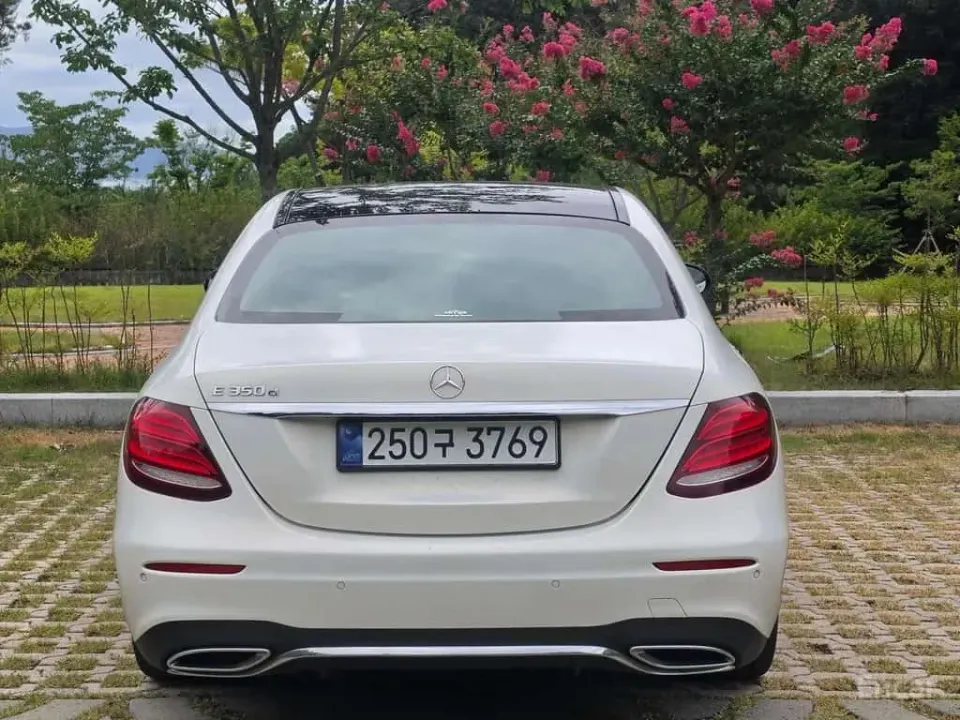 Mercedes-Benz E 350 E350d 2017