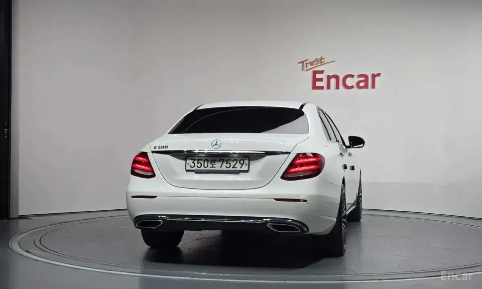 Mercedes-Benz E 300 E300 Avantgarde 2020