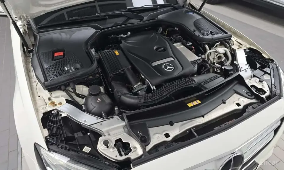 Mercedes-Benz E 300 E300 Avantgarde 2020