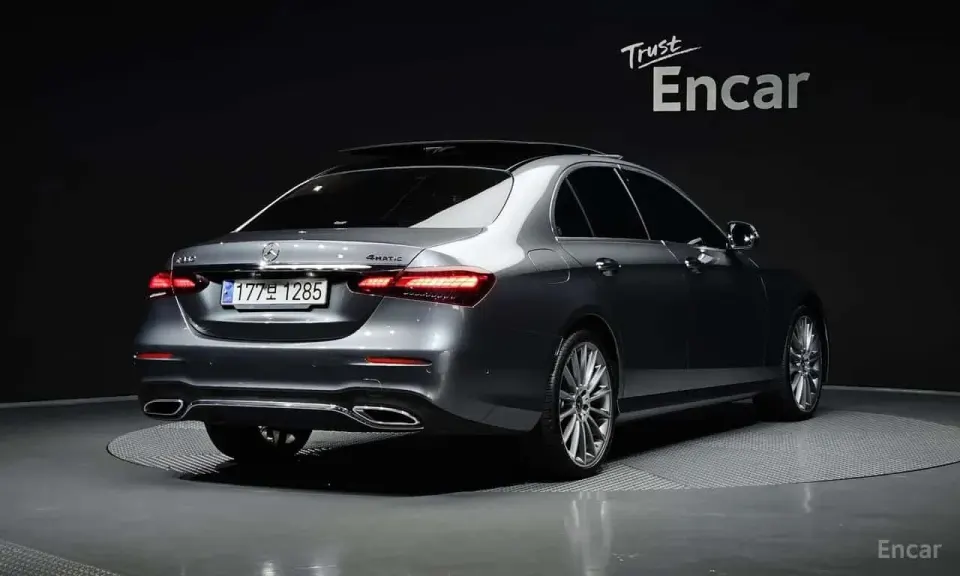 Mercedes-Benz E 350 E350 4MATIC AMG Line 2020