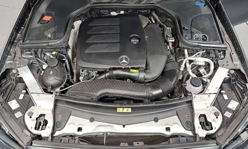 Mercedes-Benz E 350 E350 4MATIC AMG Line 2020