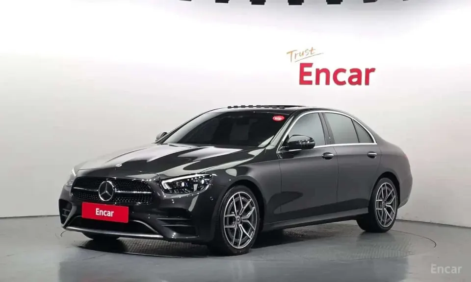 Mercedes-Benz E 220 E220d 4MATIC AMG Line 2021