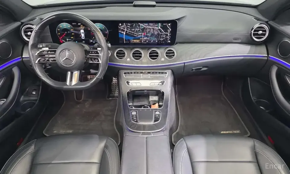 Mercedes-Benz E 220 E220d 4MATIC AMG Line 2021