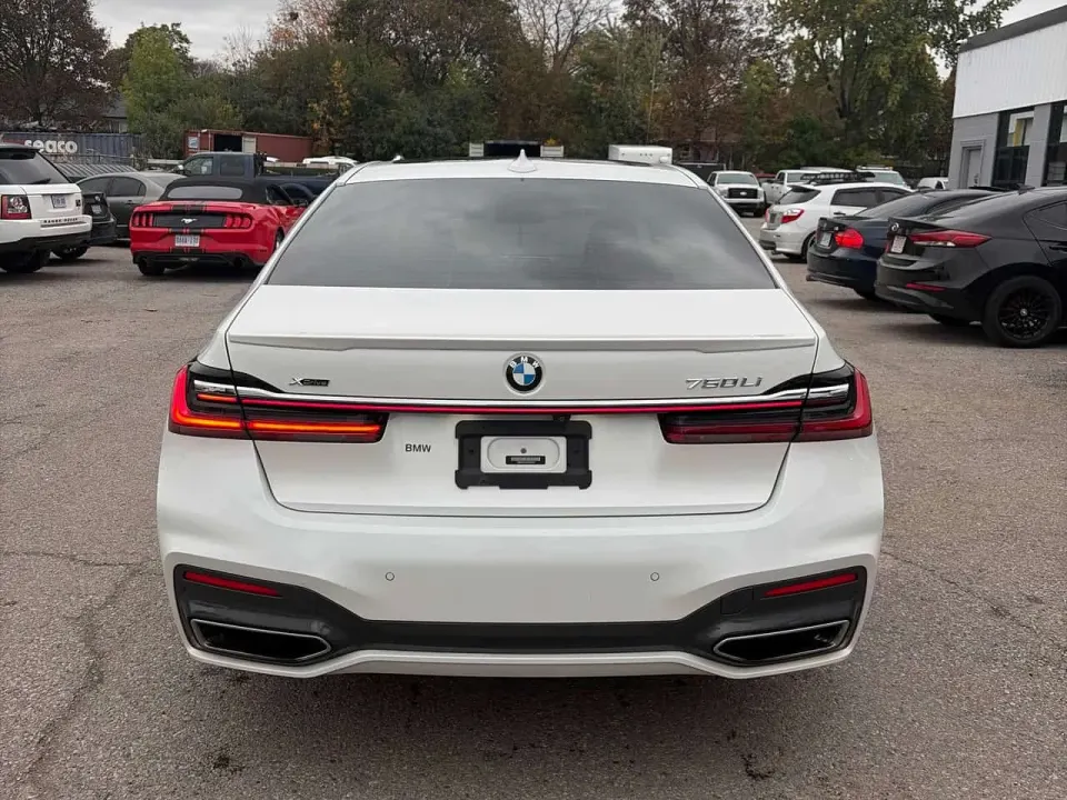 BMW 750Li xDrive 2021