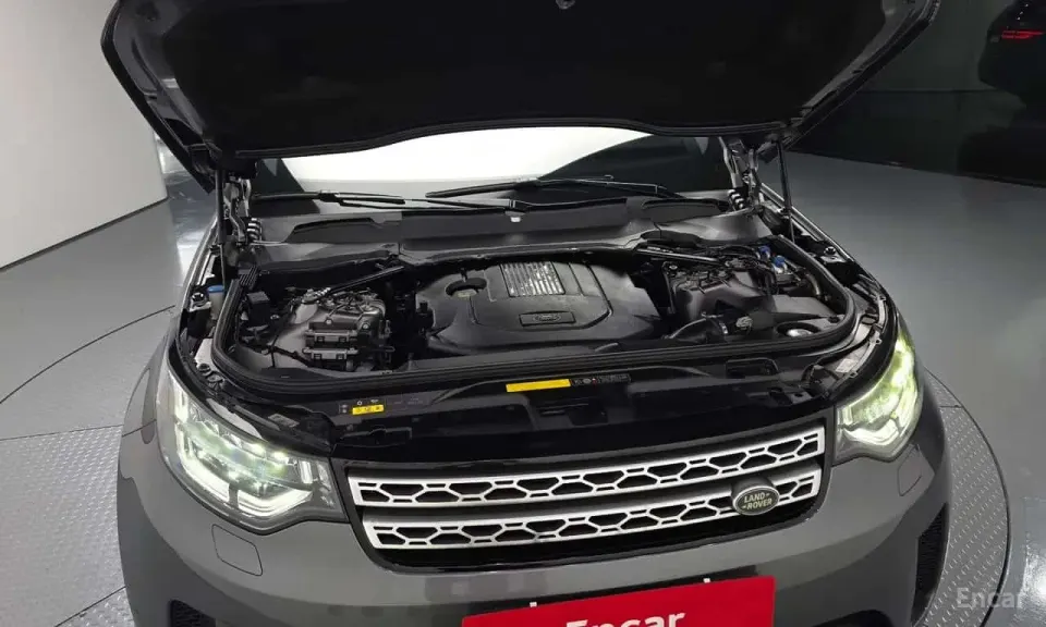 Land Rover Discovery 3.0 TD6 HSE Luxury 2017