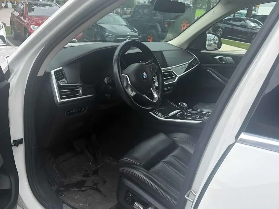 BMW X7 xDrive40i 2021