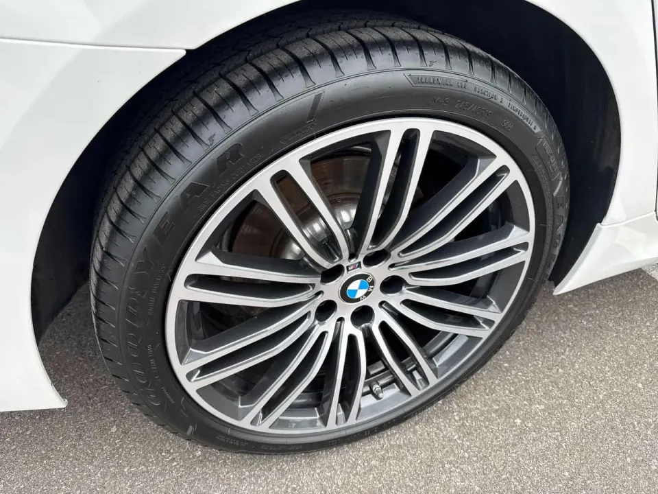 BMW 530i xDrive 2020