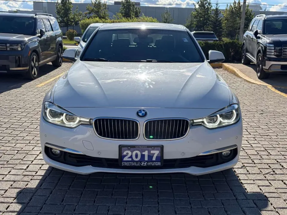 BMW 330i 4dr Sdn 330i xDrive AWD 2017