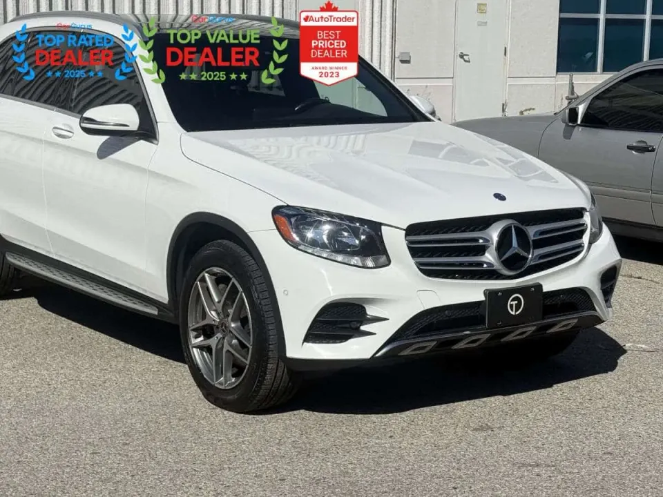 Mercedes-Benz GLC 300 //AMG PKG | PREMIUM 1 & 2 PKG | LOADED 2017