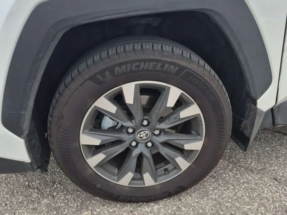 Toyota Rav4 Awd Limited 2026