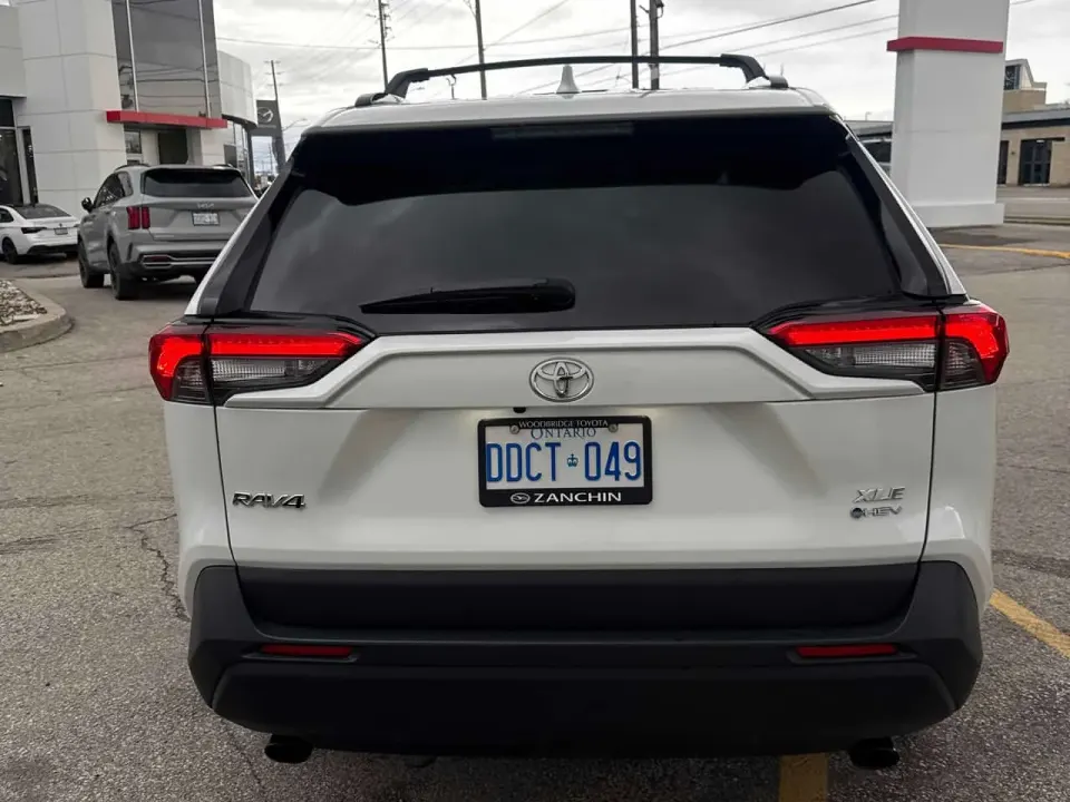 Toyota Rav4 Hybrid XLE AWD 2025