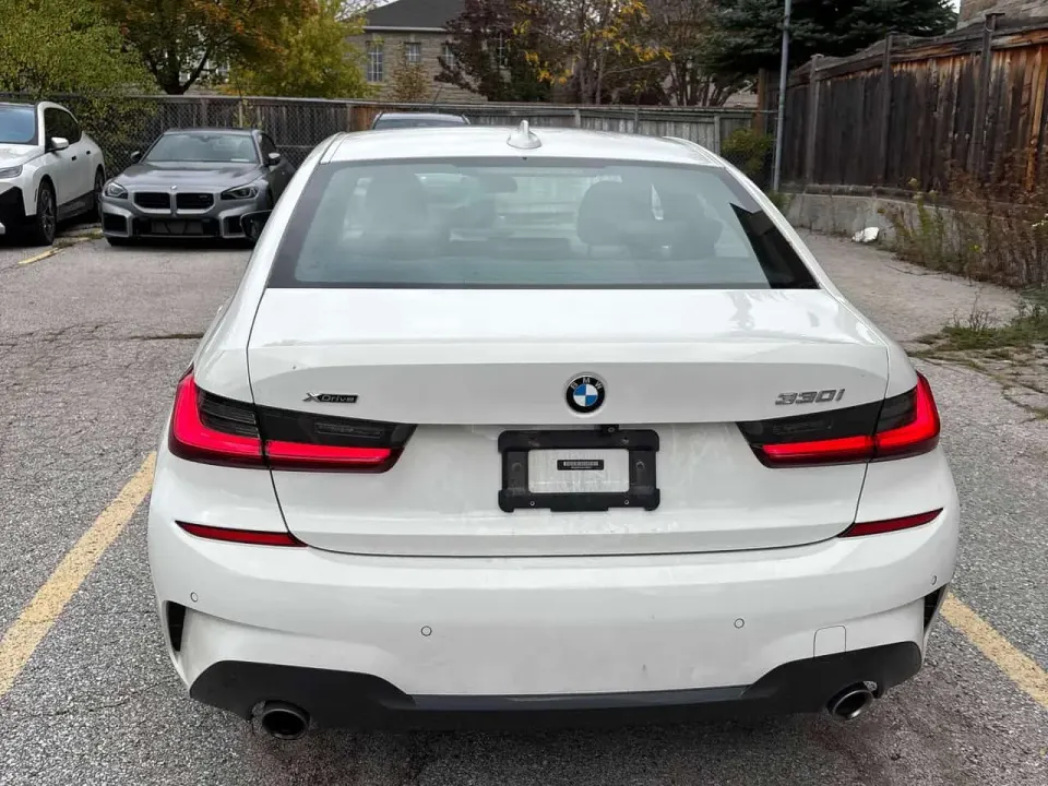 BMW 330i xDrive 2019