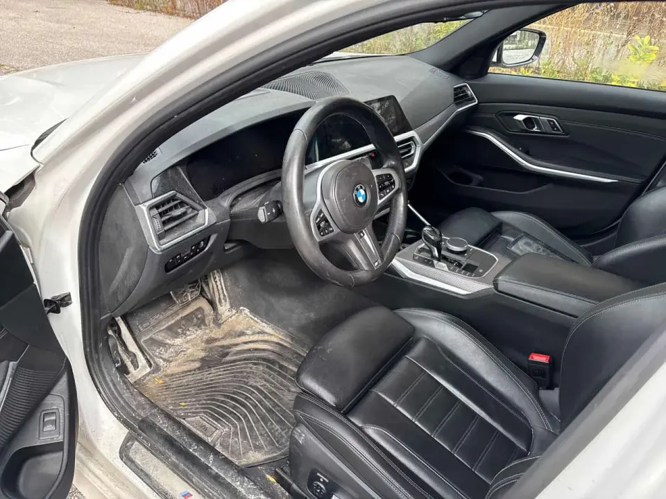 BMW 330i xDrive 2019