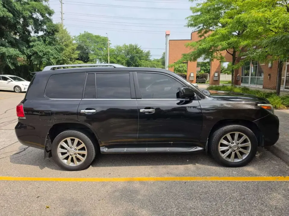 Lexus LX 570 570 2011