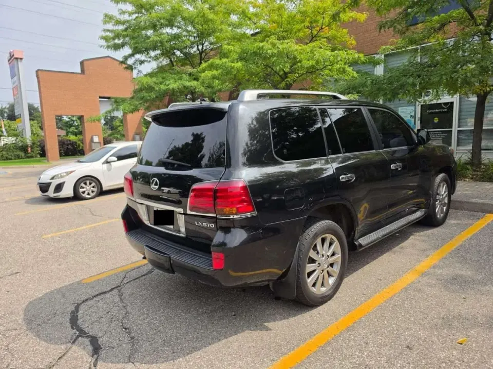 Lexus LX 570 570 2011