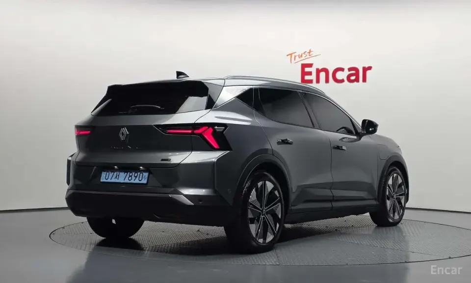 Renault Scenic Techno Plus 2026