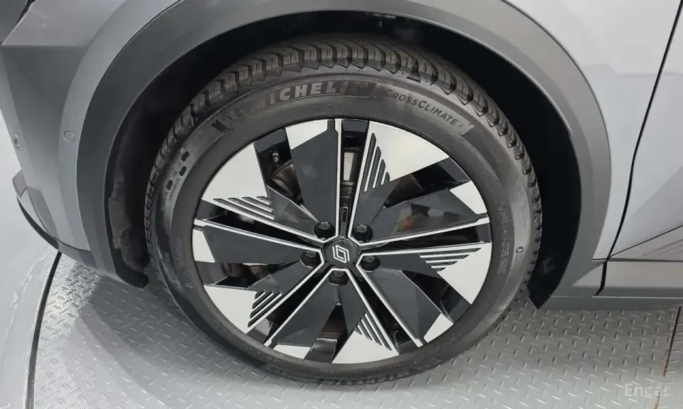 Renault Scenic Techno Plus 2026