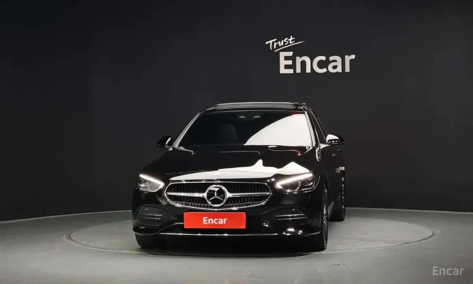 Mercedes-Benz C 300 C300 4MATIC Avantgarde 2024