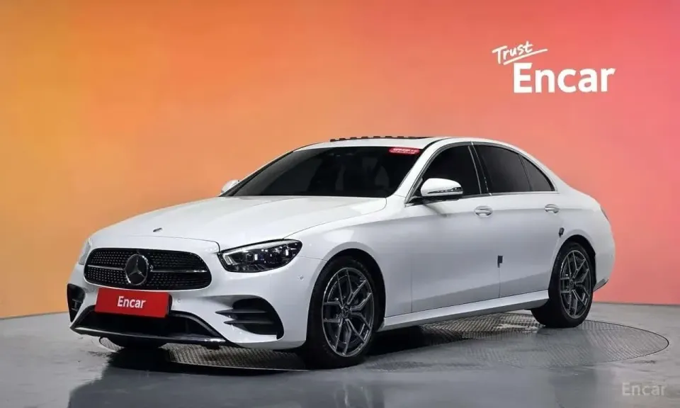 Mercedes-Benz E 220 E220d 4MATIC AMG Line 2023