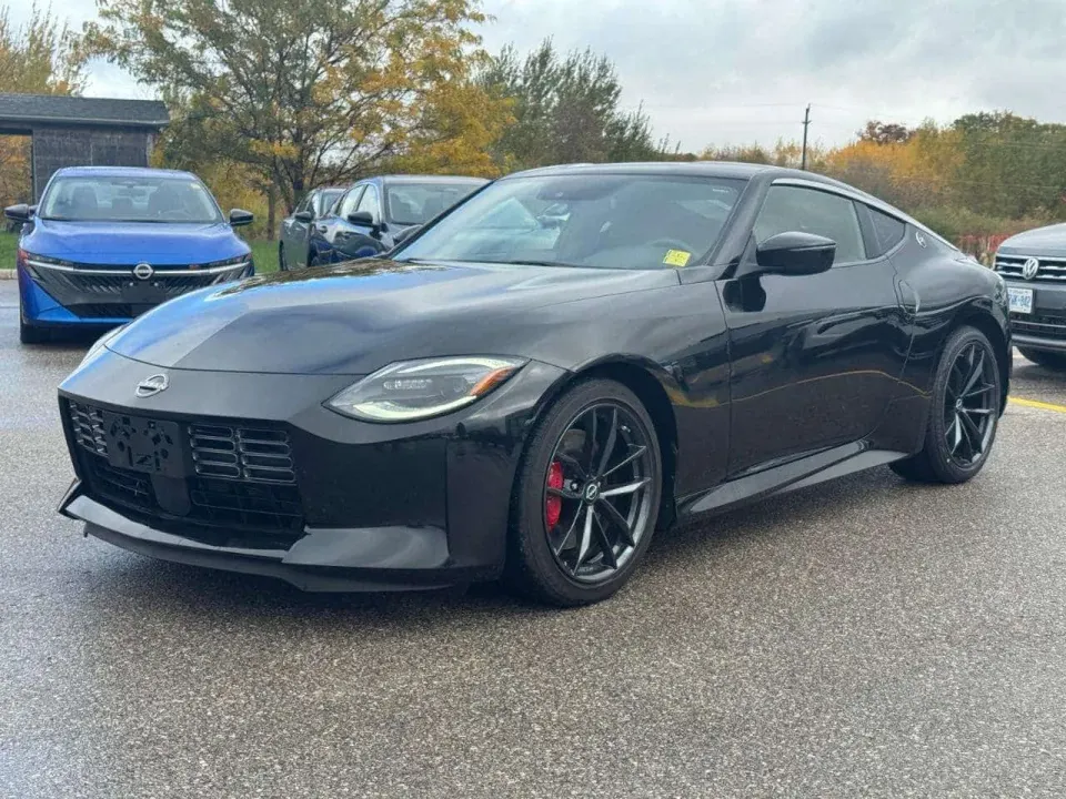 Nissan Z 3.0 V6 Performance LEATHER HEATED SEATS, PARKING SENSORS, BRAKE+LANE ASSIST, SMART DEVICE INTEGRATION 2023