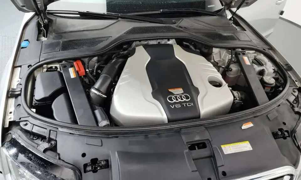 Audi A8 3.0 TDI Quattro 2013