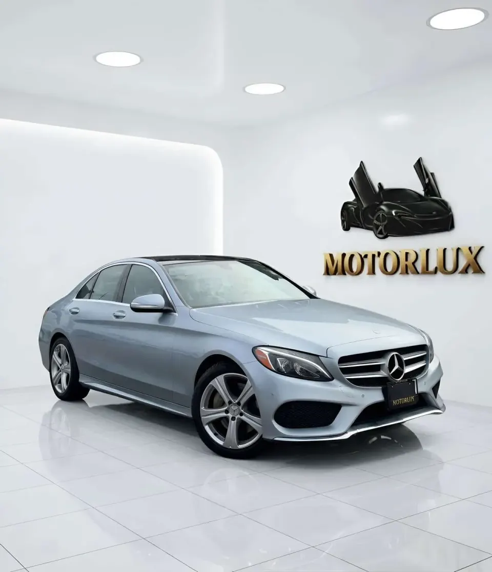Mercedes-Benz C 400 4dr Sdn C 400 4MATIC 2015