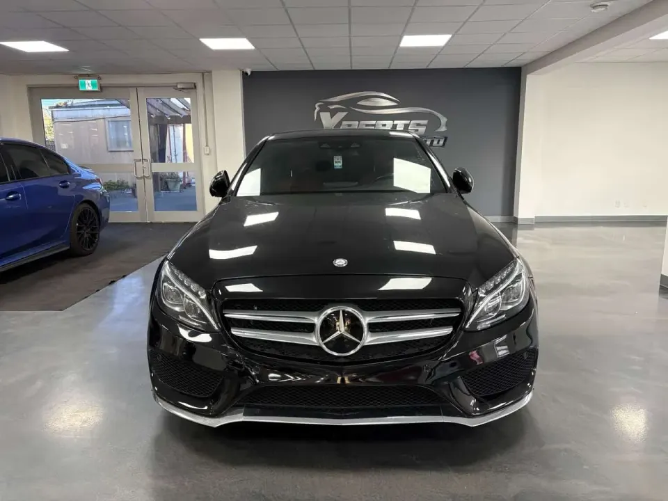Mercedes-Benz C 400 4dr Sdn C 400 4MATIC 2015