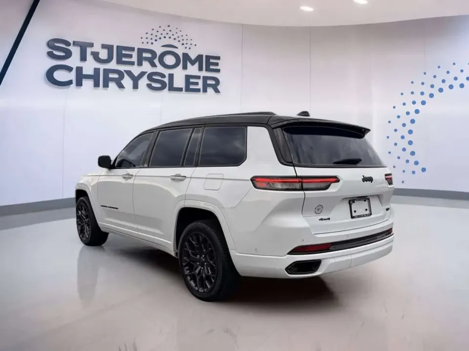 Jeep JEEP GRAND CHEROKEE L SUMMIT 2023, V8 5,7 L, 7 PASSAGERS ET LE LUXE SANS COMPROMIS 2023