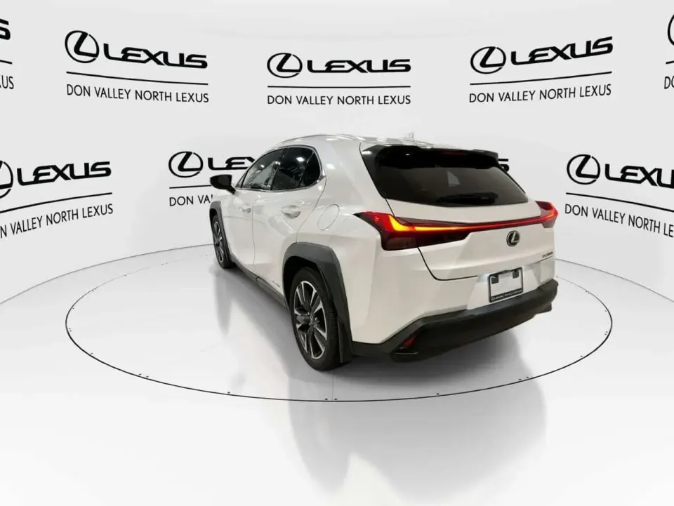 Lexus UX 250h Premium Pkg-Heated and Vented Leather Seats-CarPla 2020
