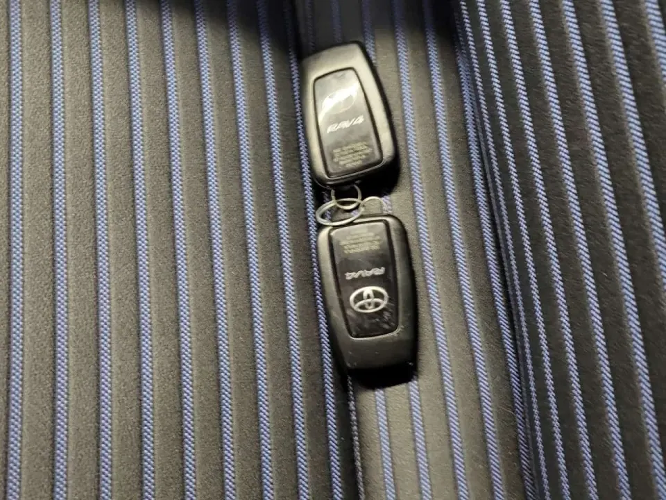 Toyota Rav4 HYBRID XSE 2023
