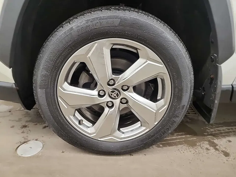Toyota Rav4 HYBRID LIMITED 2021