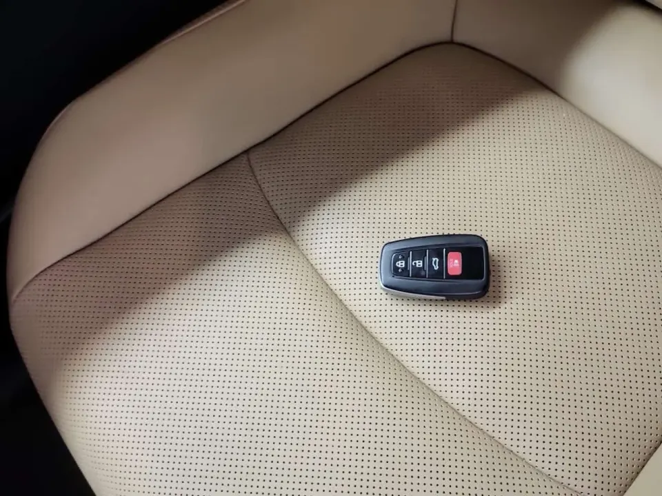 Toyota Rav4 HYBRID LIMITED 2021