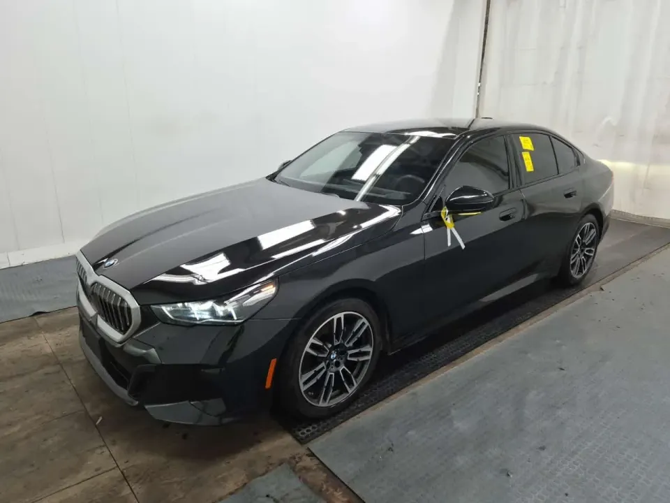 BMW Sedan 530i Xdrive 2026