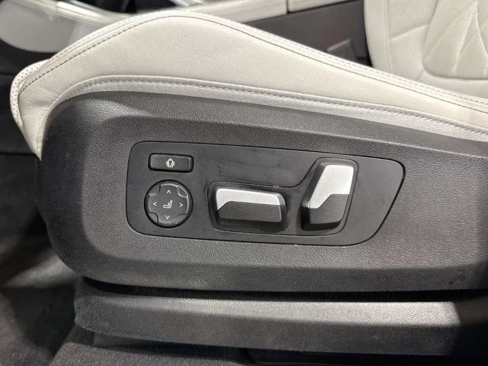 BMW X5 50e VdpUrlEn 2025