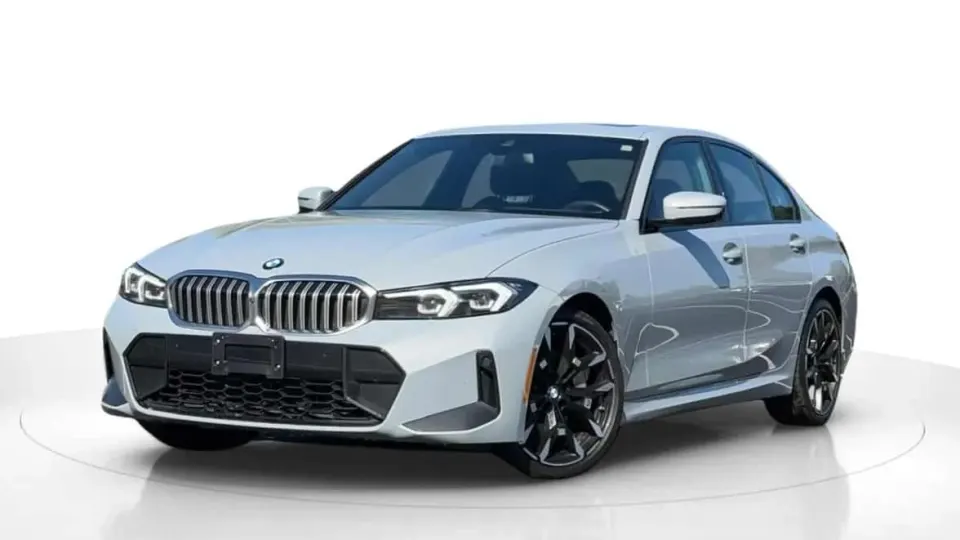 BMW 330i 330i xDrive | M-Sport Package 2025