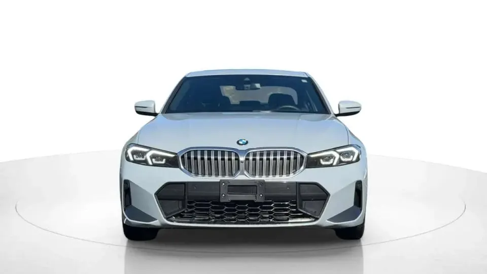 BMW 330i 330i xDrive | M-Sport Package 2025