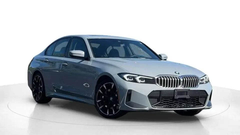 BMW 330i 330i xDrive | M-Sport Package 2025